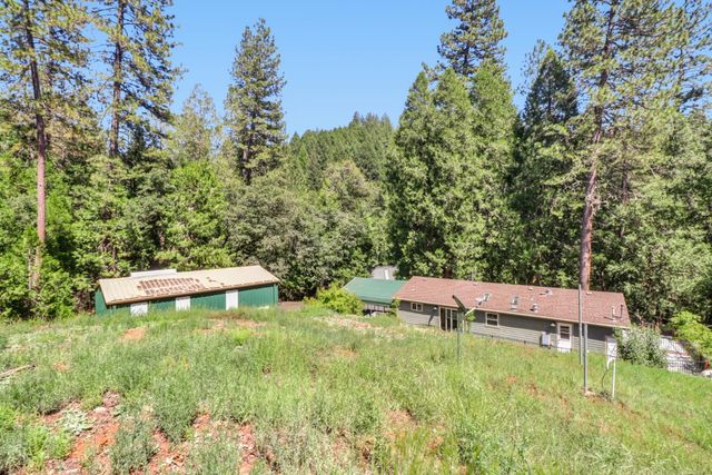 4909 Clear Creek Rd, Placerville, CA 95667