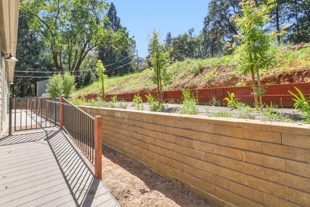 4909 Clear Creek Rd, Placerville, CA 95667
