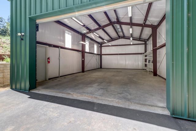 4909 Clear Creek Rd, Placerville, CA 95667