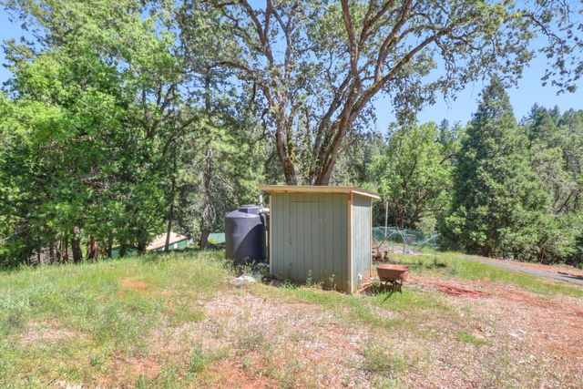 4909 Clear Creek Rd, Placerville, CA 95667