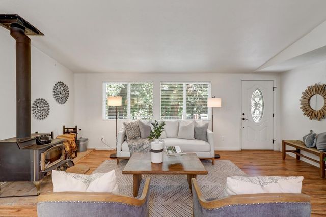 4909 Clear Creek Rd, Placerville, CA 95667
