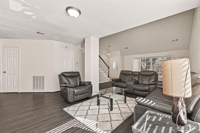 3306 Westwick Drive, Houston, TX 77082