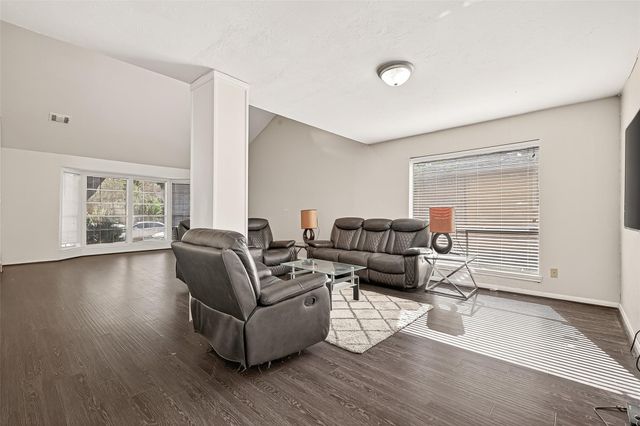 3306 Westwick Drive, Houston, TX 77082