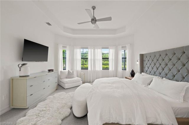 15855 Secoya Reserve CIR, Naples, FL 34110