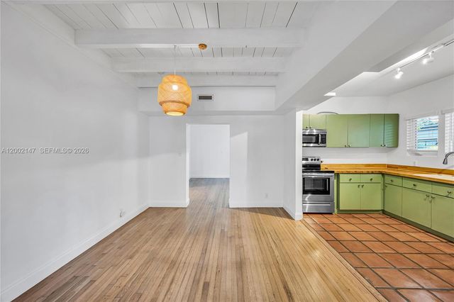 429 NE 73rd St, Miami, FL 33138