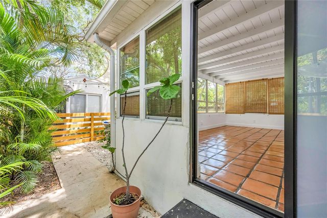 429 NE 73rd St, Miami, FL 33138