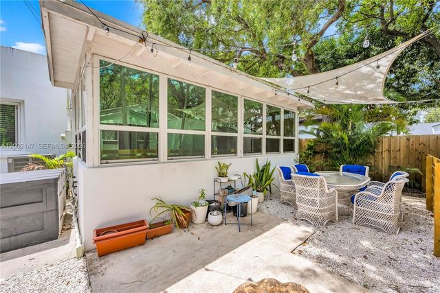 429 NE 73rd St, Miami, FL 33138