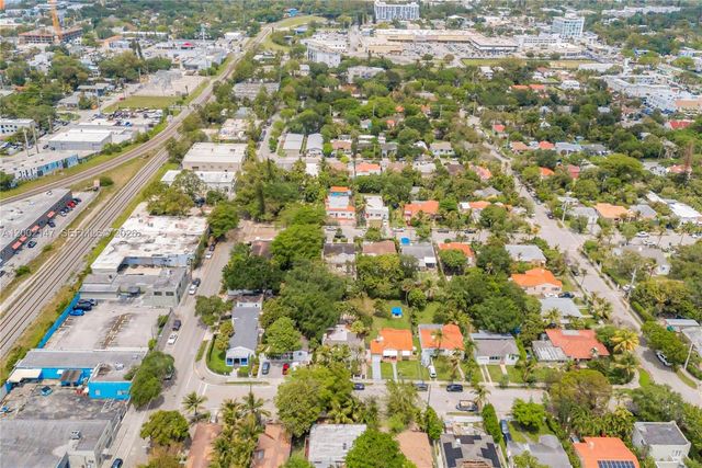 429 NE 73rd St, Miami, FL 33138