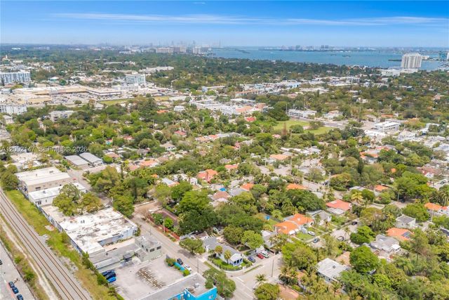 429 NE 73rd St, Miami, FL 33138