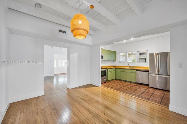 429 NE 73rd St, Miami, FL 33138