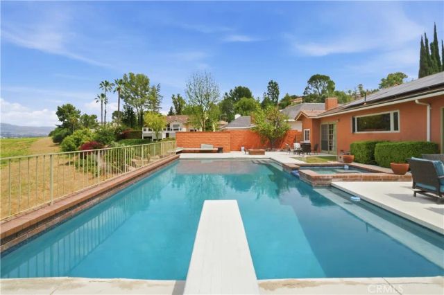 8767 Moorcroft Avenue, West Hills, CA 91304