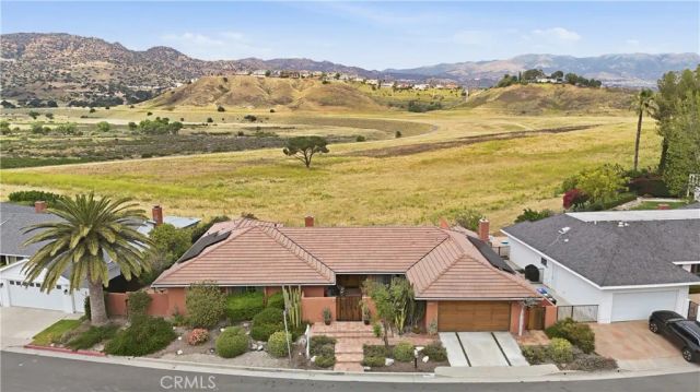 8767 Moorcroft Avenue, West Hills, CA 91304