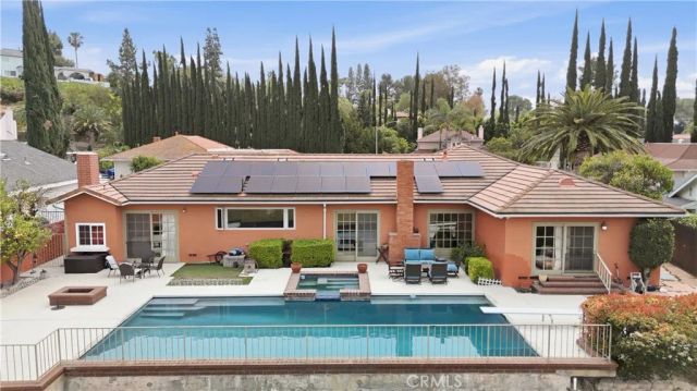 8767 Moorcroft Avenue, West Hills, CA 91304