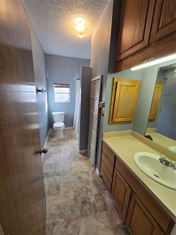 1200 Llano Street, Coleman, TX 76834