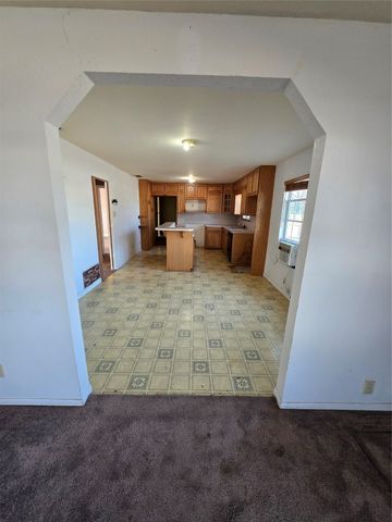 1200 Llano Street, Coleman, TX 76834