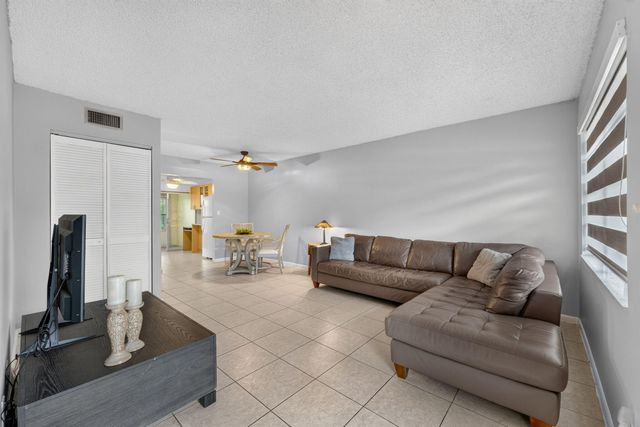 251 NW 76th Avenue 105, Margate, FL 33063