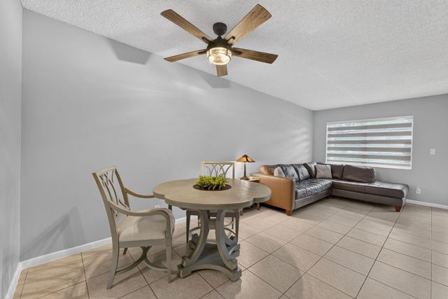 251 NW 76th Avenue 105, Margate, FL 33063