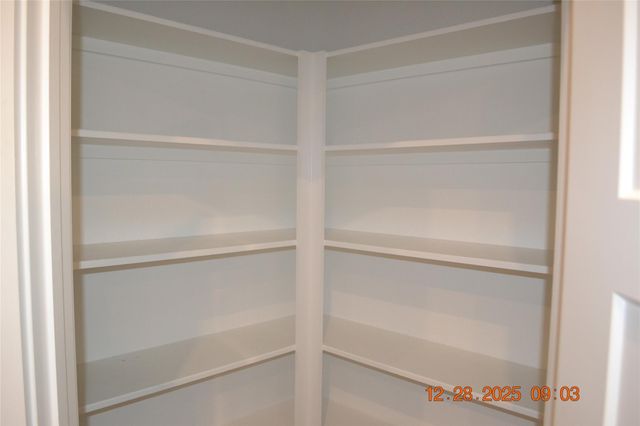 1613 Sunbend Lane, Katy, TX 77493