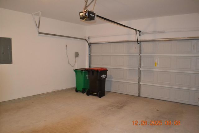 1613 Sunbend Lane, Katy, TX 77493