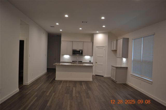 1613 Sunbend Lane, Katy, TX 77493