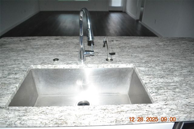 1613 Sunbend Lane, Katy, TX 77493