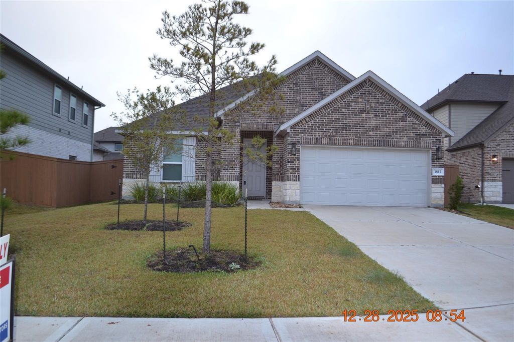 1613 Sunbend Lane, Katy, TX 77493