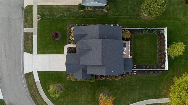 2600 Bell Circle, Stevensville, MI 49127