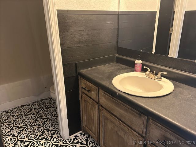 105 Morning Star Circle, Fort Gibson, OK 74434