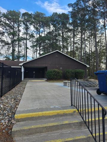 3 Brighton Circle, Charleston, SC 29414