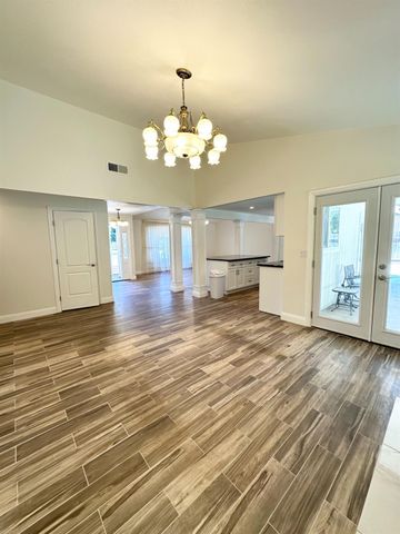 112 Cradle Bar Ct, Folsom, CA 95630