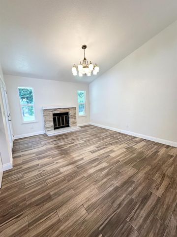 112 Cradle Bar Ct, Folsom, CA 95630