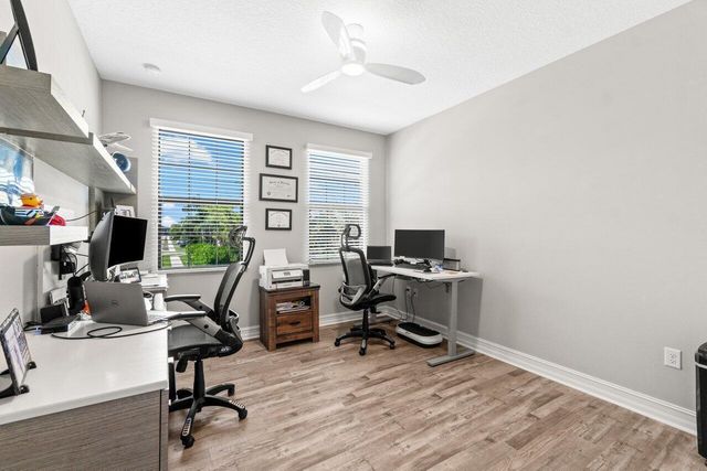 8128 Snowflake Obsidian Trail, Delray Beach, FL 33446