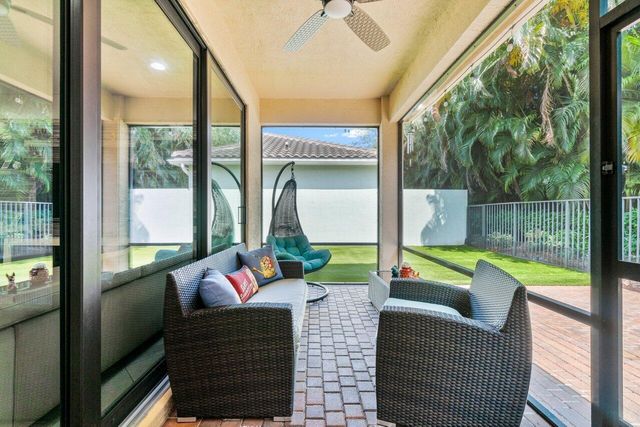 8128 Snowflake Obsidian Trail, Delray Beach, FL 33446
