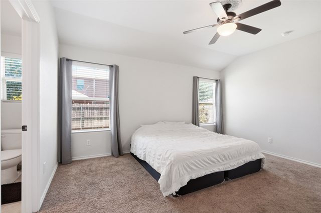 1124 Autumnwood Drive, Azle, TX 76020