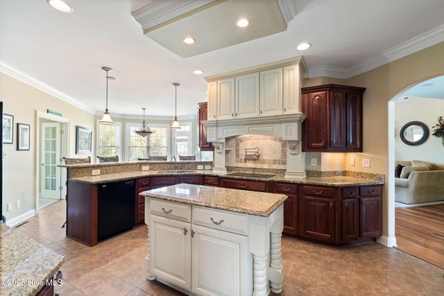 124 Iverleigh Lane, Jacksonville, NC 28540