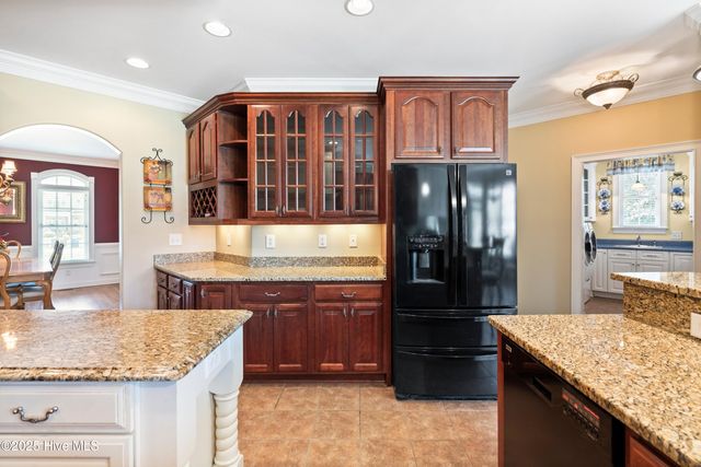 124 Iverleigh Lane, Jacksonville, NC 28540