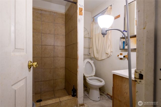 12013 SE Kent Kangley Road, Kent, WA 98030