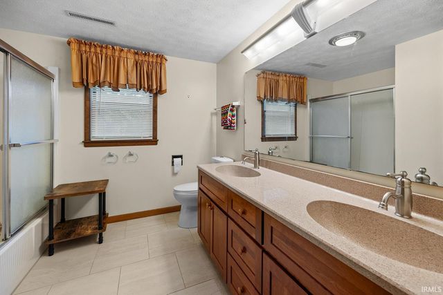 3512 Capilano Drive, West Lafayette, IN 47906