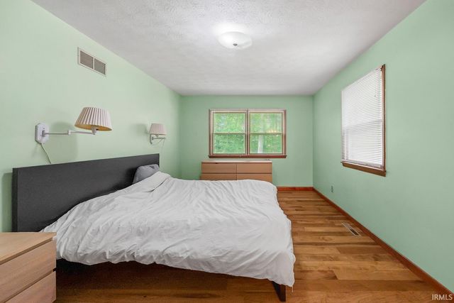 3512 Capilano Drive, West Lafayette, IN 47906