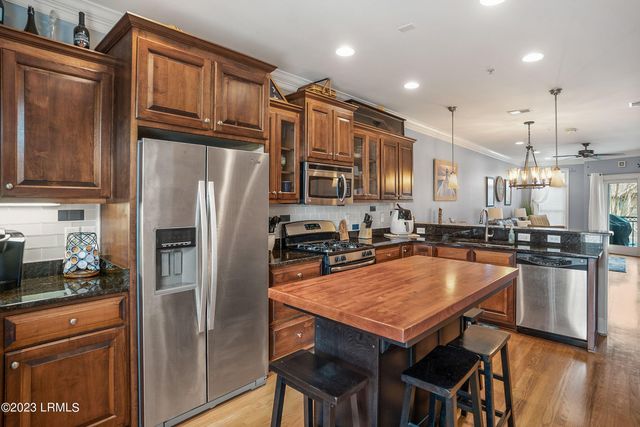48 Battery Creek Club Drive, Beaufort, SC 29902