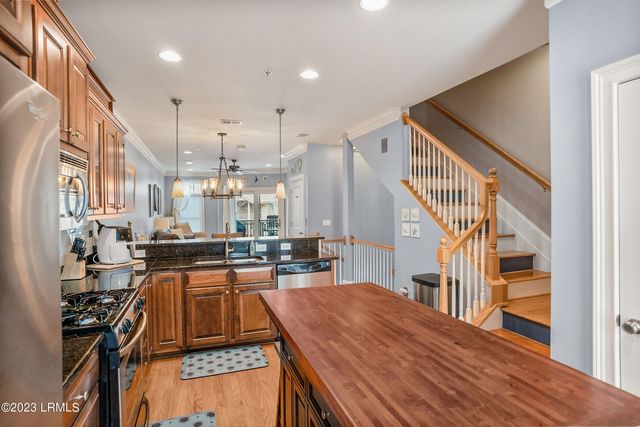 48 Battery Creek Club Drive, Beaufort, SC 29902