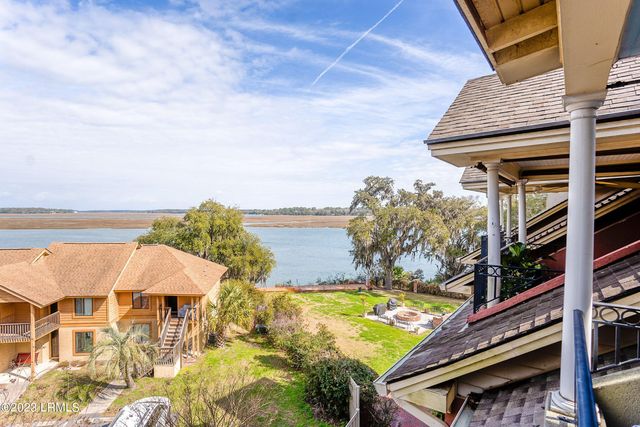 48 Battery Creek Club Drive, Beaufort, SC 29902