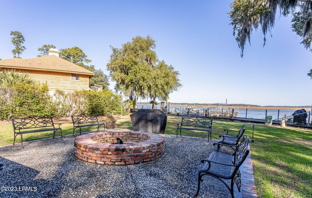 48 Battery Creek Club Drive, Beaufort, SC 29902