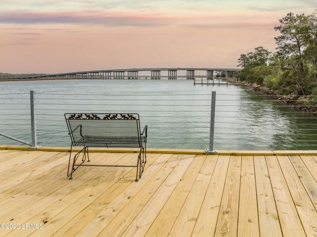 48 Battery Creek Club Drive, Beaufort, SC 29902