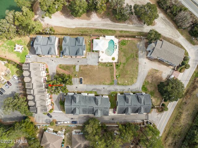 48 Battery Creek Club Drive, Beaufort, SC 29902