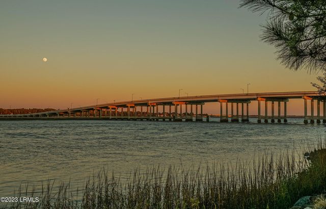 48 Battery Creek Club Drive, Beaufort, SC 29902
