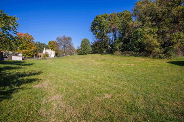 606 and 612 MASON ST, Staunton, VA 24401