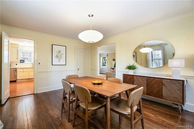19 Hamilton Road, Scarsdale, NY 10583