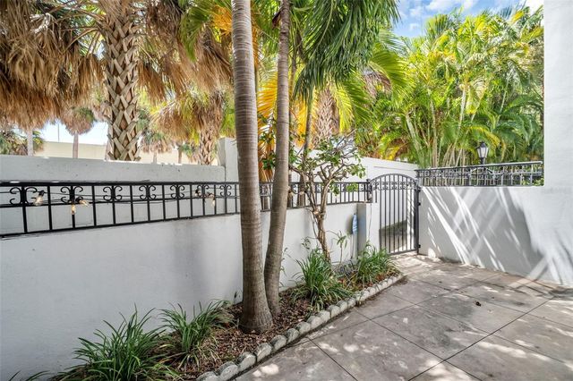 660 DELMAR TERRACE S, St Petersburg, FL 33701