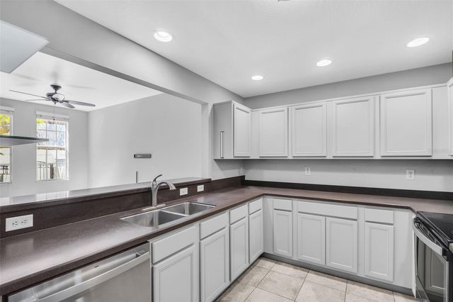 660 DELMAR TERRACE S, St Petersburg, FL 33701